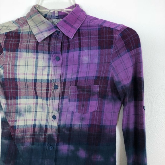 Daytrip Tops - Daytrip Ombré Dip Dye Plaid Button Down Small